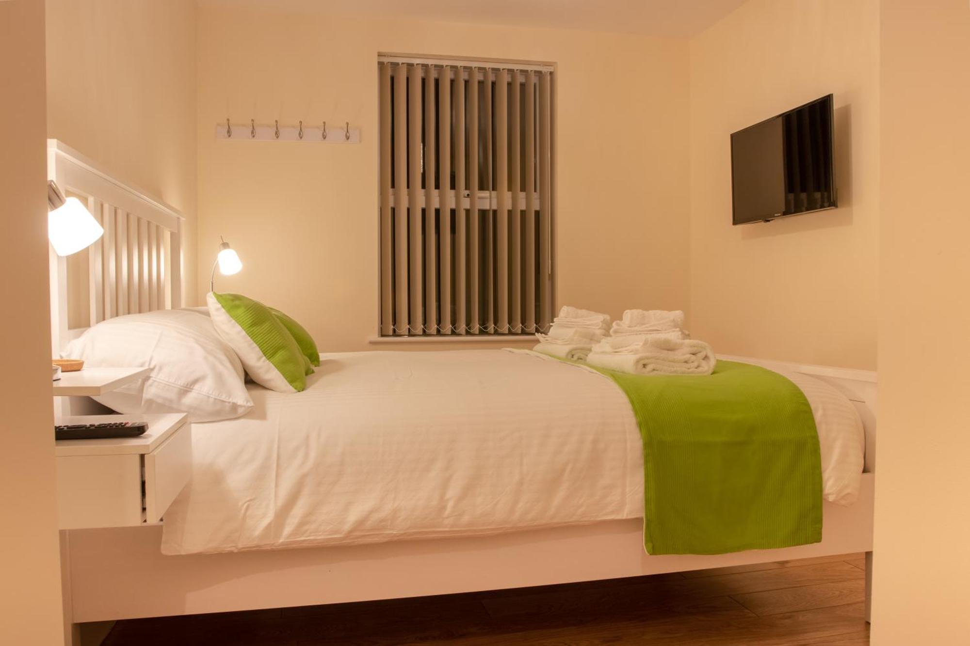 Chandler'S Lodge B&B Camelford Exteriör bild